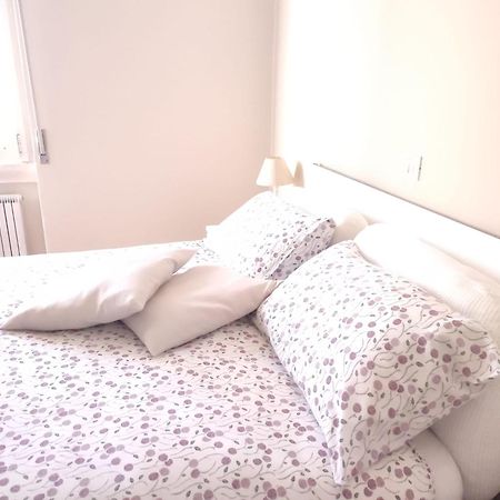 2 Bedroom Gem Near Milano Centrale Fast Wi Fi Kademy House Bagian luar foto