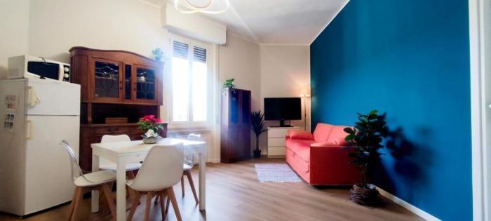 2 Bedroom Gem Near Milano Centrale Fast Wi Fi Kademy House Ruang foto