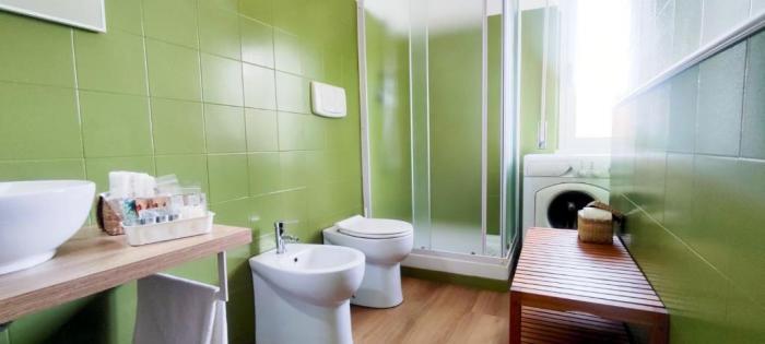 2 Bedroom Gem Near Milano Centrale Fast Wi Fi Kademy House Ruang foto