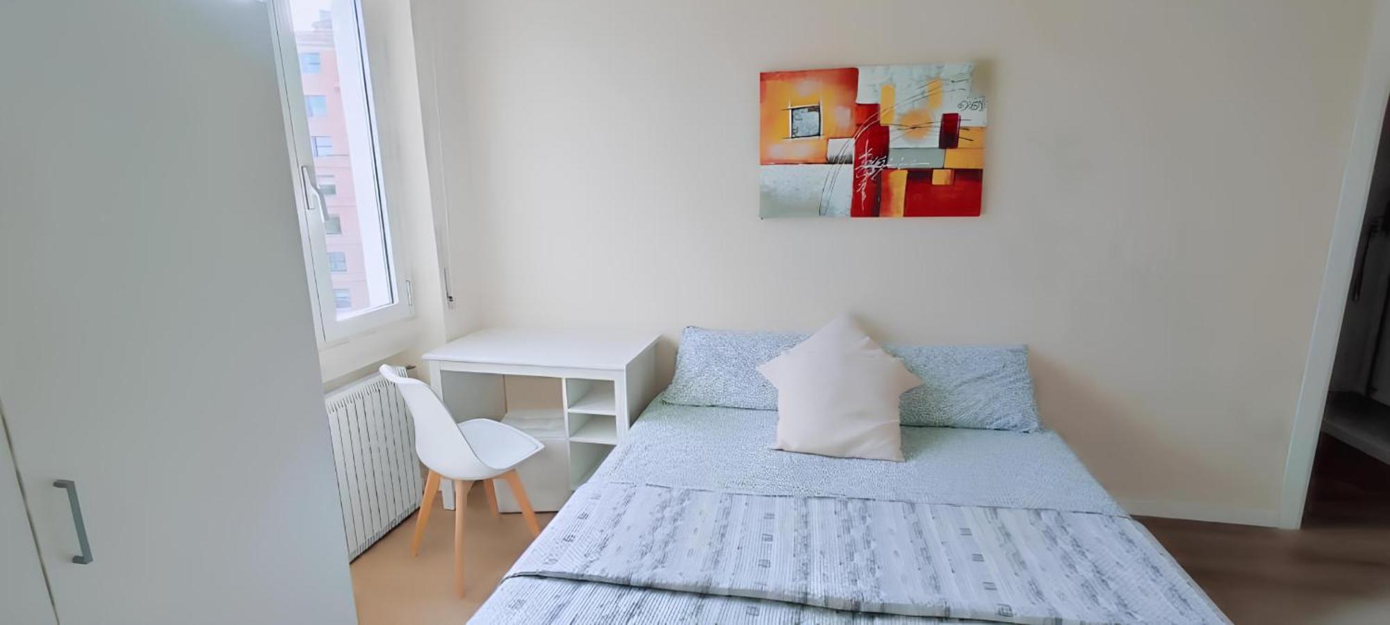 2 Bedroom Gem Near Milano Centrale Fast Wi Fi Kademy House Bagian luar foto